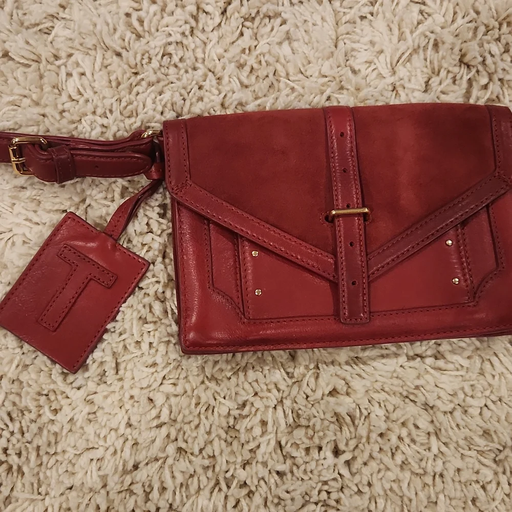 Authentic Tory Burch clutch purse wristlet - Picture 2 of 6